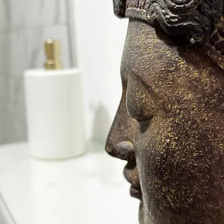 Spacieux Et Lumineux Duplex Arty Au Centre De * Sète