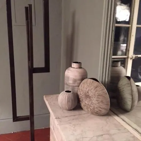 Spacieux Et Lumineux Duplex Arty Au Centre De Appartamento