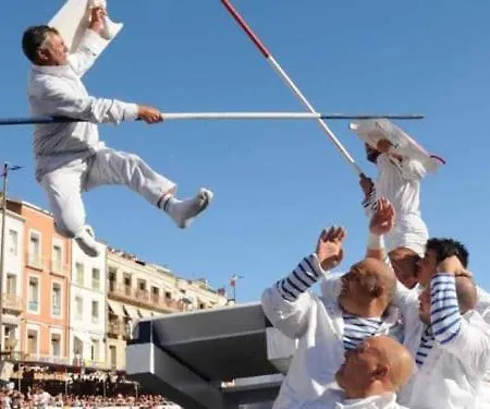 Spacieux Et Lumineux Duplex Arty Au Centre De *