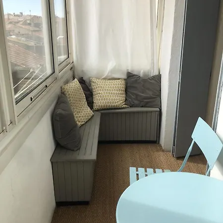 Spacieux Et Lumineux Duplex Arty Au Centre De