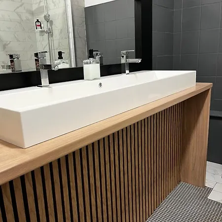 Appartamento Spacieux Et Lumineux Duplex Arty Au Centre De Sète