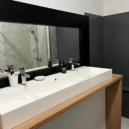 Appartamento Spacieux Et Lumineux Duplex Arty Au Centre De Sète