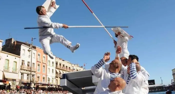 Spacieux Et Lumineux Duplex Arty Au Centre De *