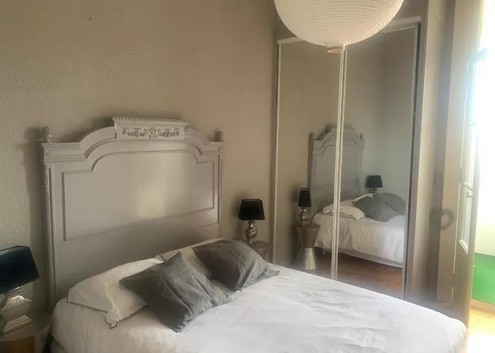 Spacieux Et Lumineux Duplex Arty Au Centre De Διαμέρισμα